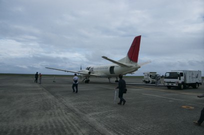 17:20発のSAAB機で鹿児島空港へ