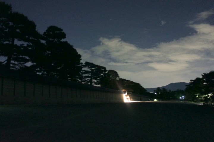 真っ暗な京都御所
