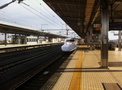 岐阜羽島から新幹線で新大阪へ