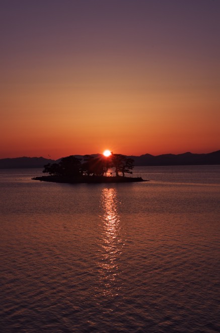 素晴らしい宍道湖の夕焼けです　ここは定番のスポット