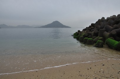 何となく霞んでいる広島湾