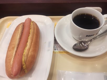 広島駅で朝食