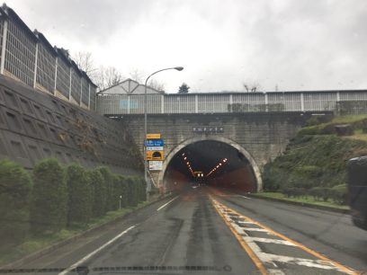 有料道路のトンネル